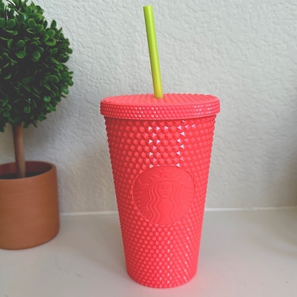 ❗️STARBUCKS DRAGON FRUIT PINK STUDDED BLING HOLIDAY STRAW TUMBLER COLD CUP - Picture 8 of 8
